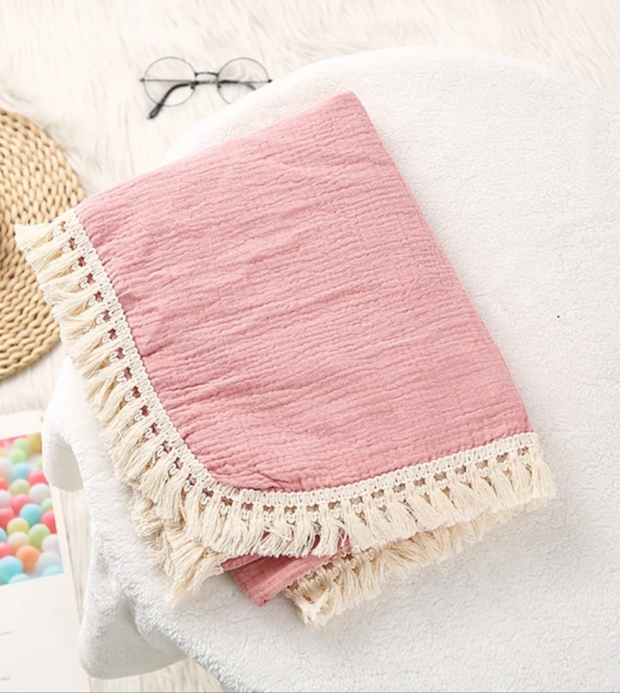 Neutral Muslin Tassel Blankets