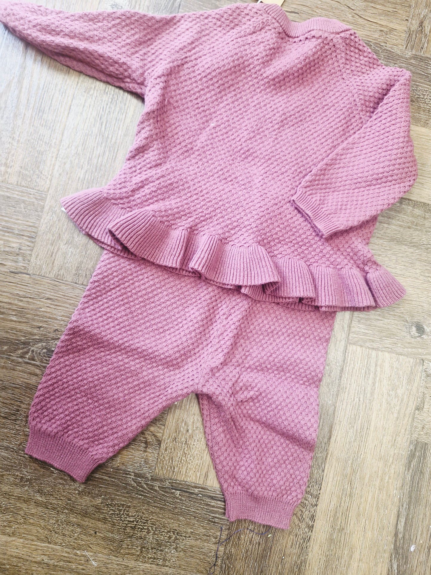 Peter Rabbit Baby Knit girls set Preloved