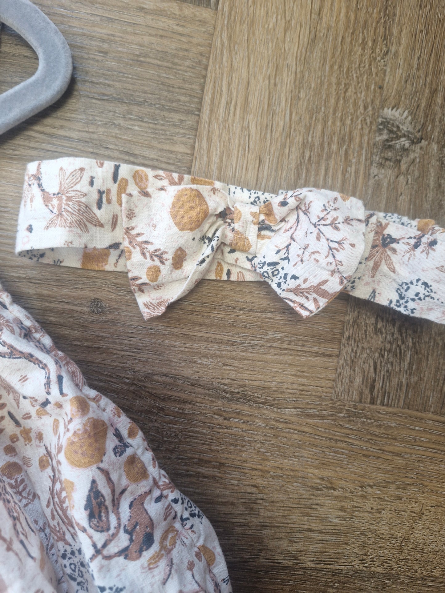 Safari print baby girl romper and headband preloved