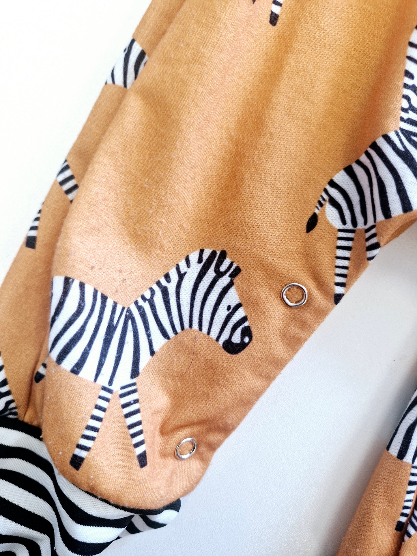 Zebra print romper preloved 0-6 months