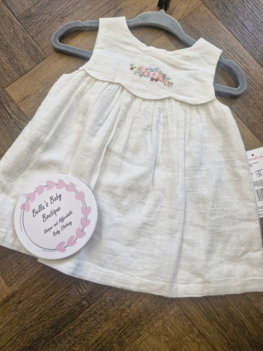 Cotton floral baby girl dress Preloved