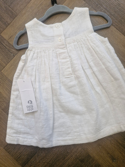 Cotton floral baby girl dress Preloved